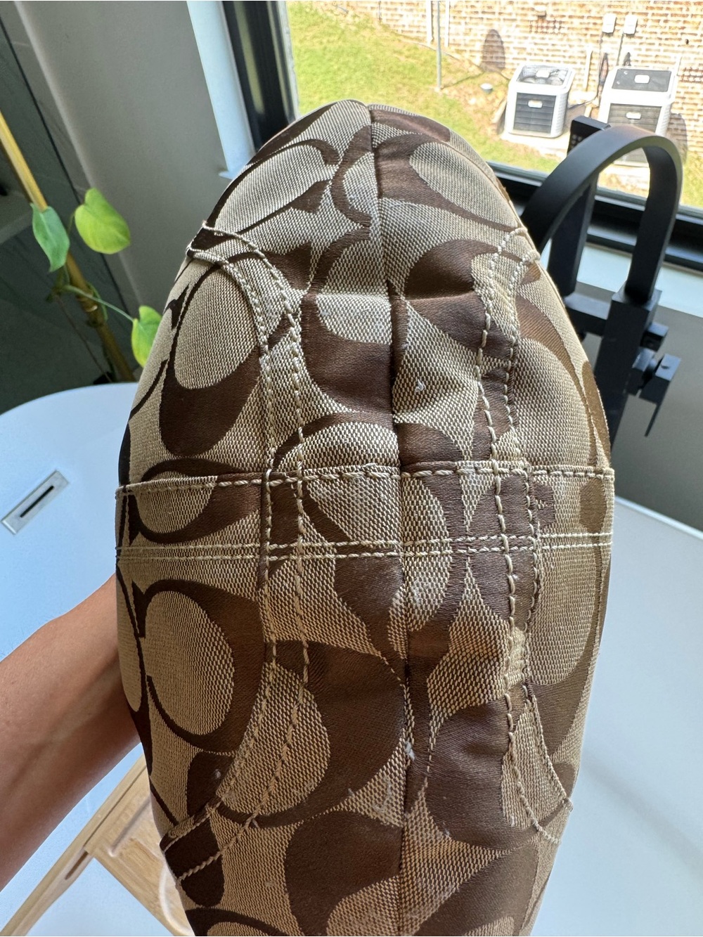 Coach Signature Canvas Shoulder Bag in Tan and Brown with Leather Trim - Picture 4 of 8